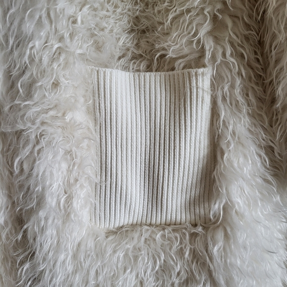 A.L.C. Ivory Faux Fur Heavy Teddy Coat sz M - Picture 7 of 8